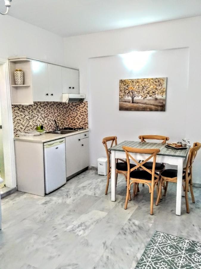 Idomeneas Apartments スーギア エクステリア 写真