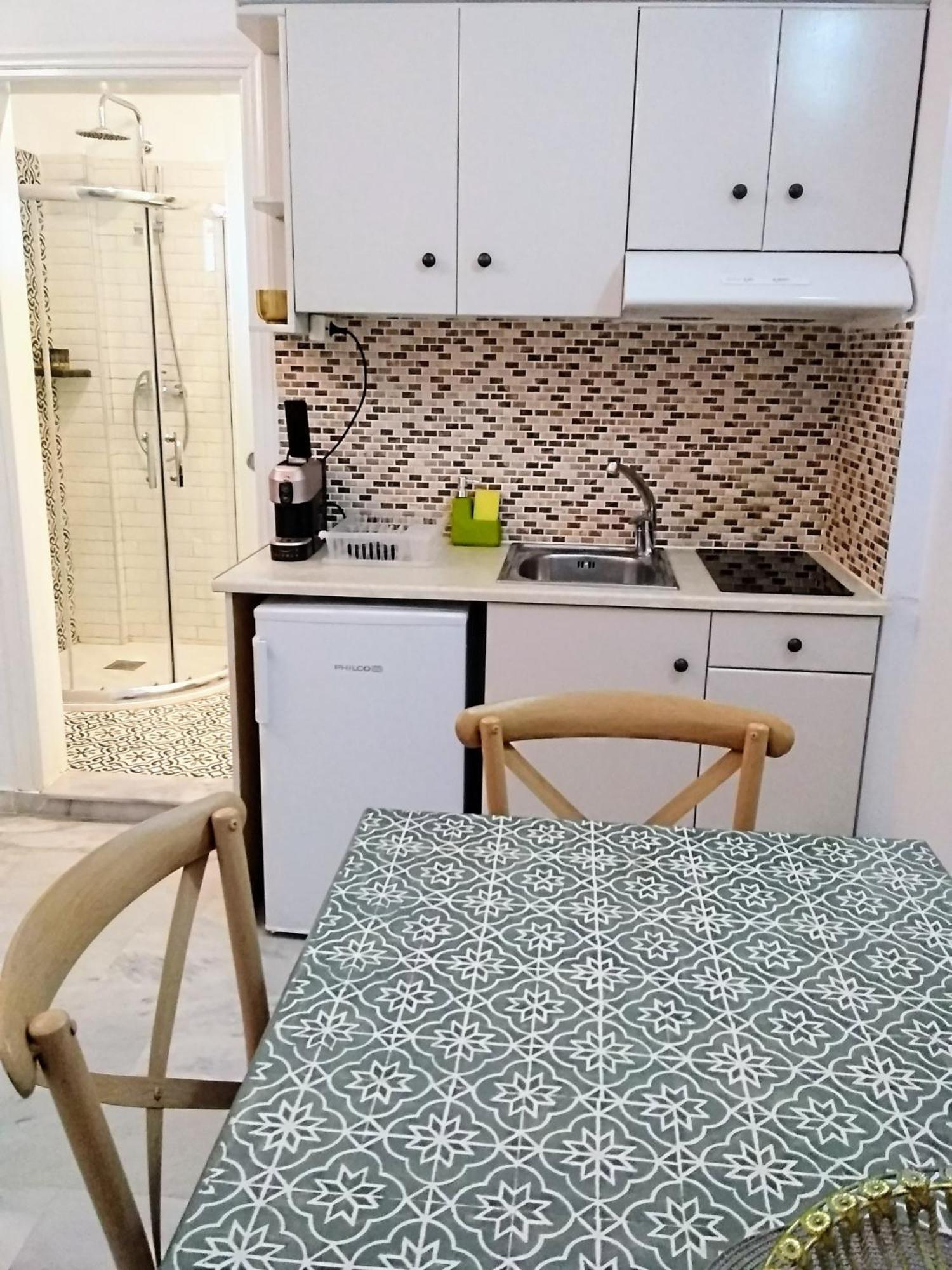 Idomeneas Apartments スーギア エクステリア 写真